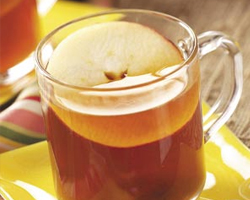 яблочный коктейль с чаем